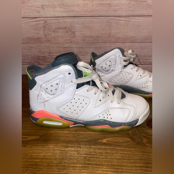 2016 Air Jordan 6 GS Bright Mango size 5.5Y youth 384665-114 sneaker shoes - Picture 6 of 15